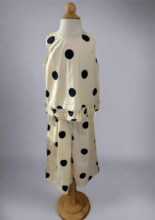 Prissy Polka Dot Set
